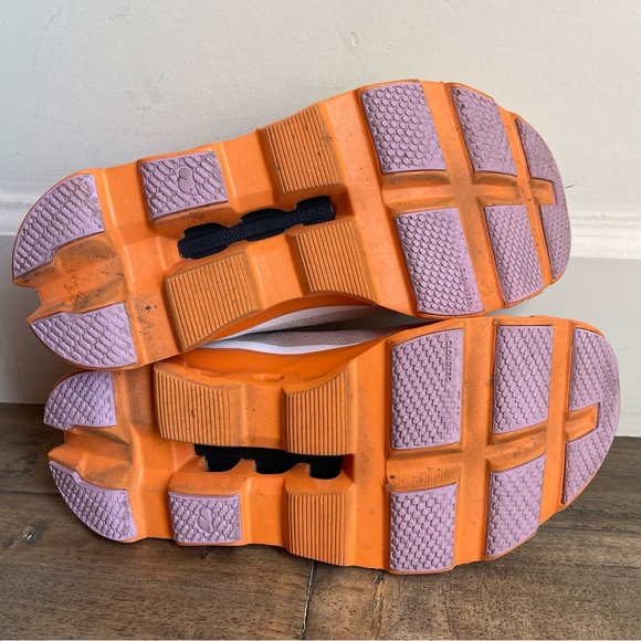 On cloudmonster sneakers  in fawn / turmeric size 6.5 women’s - Picture 13 of 13